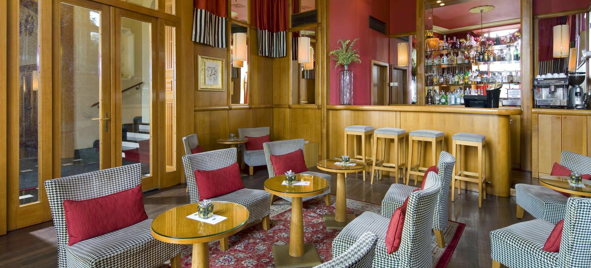 Hotel Mamaison Riverside